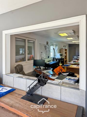 Entrepôt/bureau à vendre GAUCHY (02)