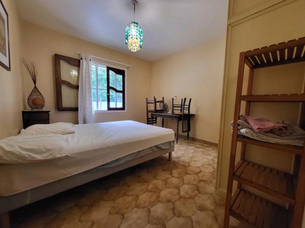 À VENDRE – GRANDE VILLA VUE OCÉAN À LA POSSESSION