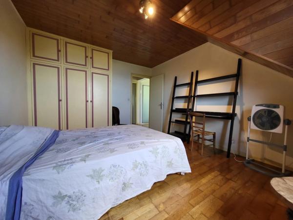 À VENDRE – GRANDE VILLA VUE OCÉAN À LA POSSESSION