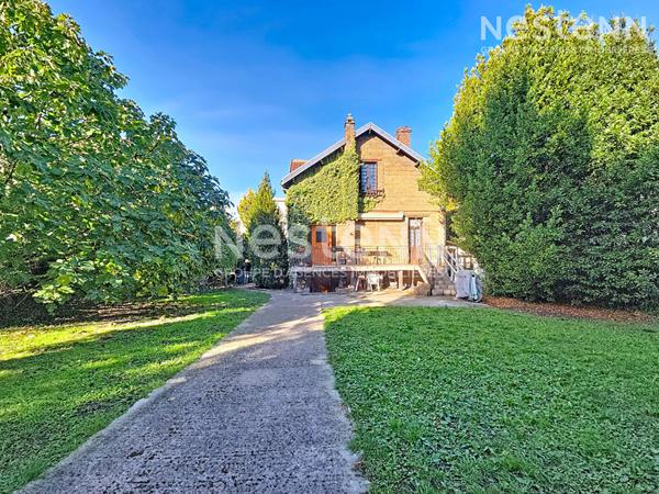 Vente terrain/maison à Antony- Quartier conservatoire - terrain 797 m²