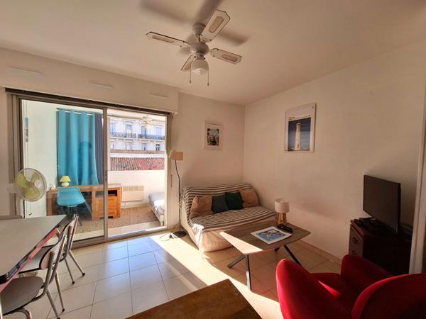 Appartement SETE COEUR DE VILLE - 1 pièces - surface habitable (hors loi carrez) 30.97 m² -