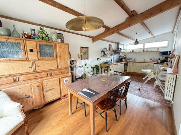 Maison à vendre à La Rochelle - 4 pièces avec jardin arboré