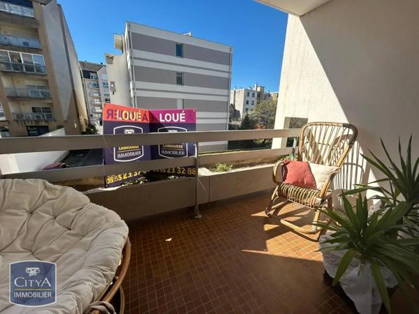 Appartement à louer 2 pièces 46.73m²