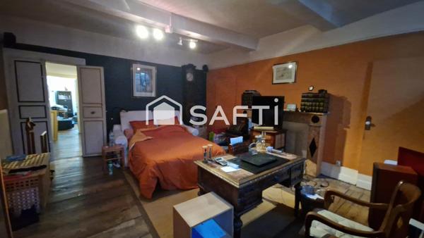 Maison 4 chambres, cave, comble aménagés et terrasse