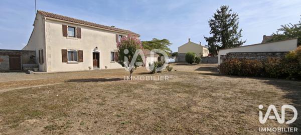 Maison à vendre 4 pièces 115 m² Les Velluire-sur-Vendée