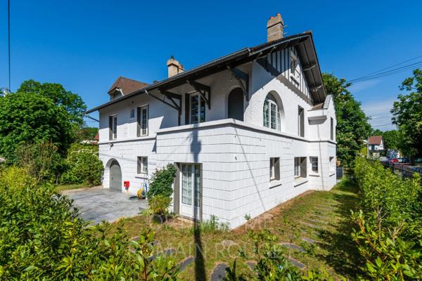 Maison 8 Pièces - 12mn du RER