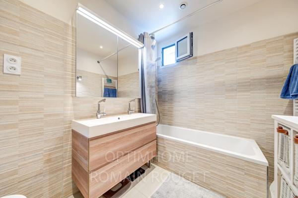 Maison 8 Pièces - 12mn du RER