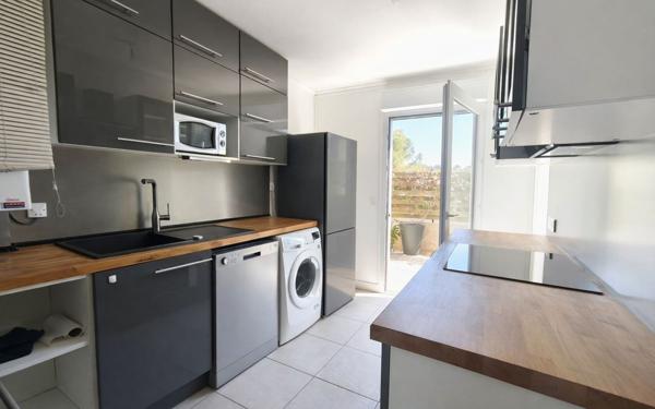 Appartement à vendre    3 pièces • 66,27 m2 Nîmes