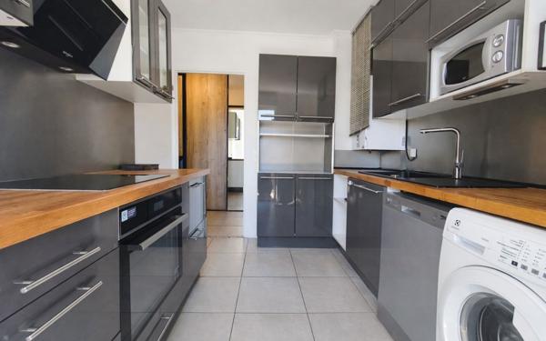 Appartement à vendre    3 pièces • 66,27 m2 Nîmes