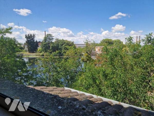 Appartement à Vendre à Châtellerault (86100) en Vienne (86) avec vue sur la vienne

Cet appar...
