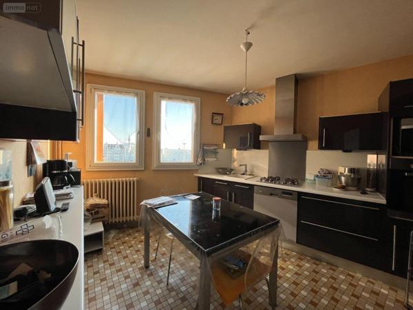 Appartement à vendre à Châteauroux dans l'Indre (36000), ref : 36004/209