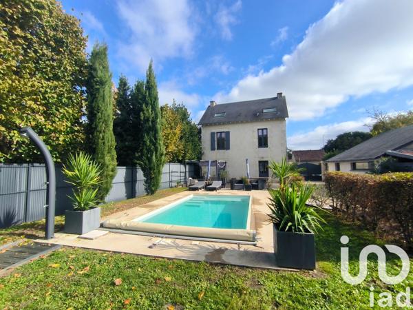 Maison à vendre 5 pièces 133 m² Saint-Julien-l'Ars