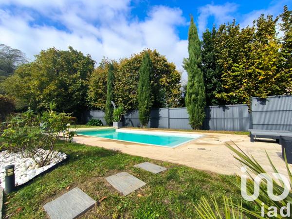 Maison à vendre 5 pièces 133 m² Saint-Julien-l'Ars