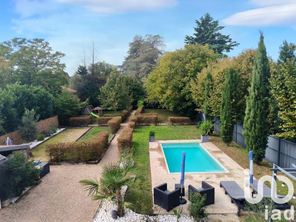 Maison à vendre 5 pièces 133 m² Saint-Julien-l'Ars