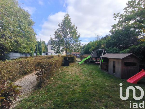 Maison à vendre 5 pièces 133 m² Saint-Julien-l'Ars