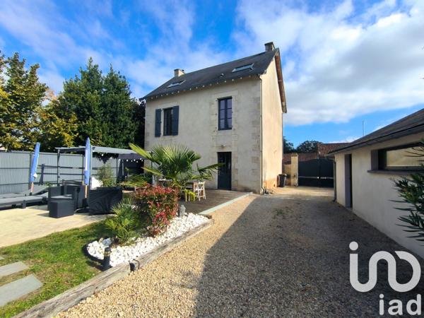 Maison à vendre 5 pièces 133 m² Saint-Julien-l'Ars