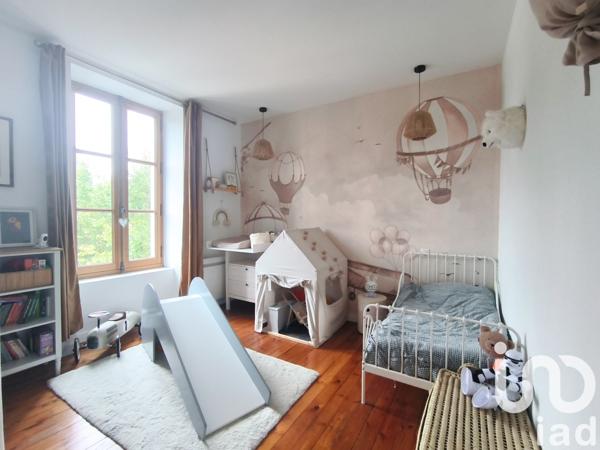 Maison à vendre 5 pièces 133 m² Saint-Julien-l'Ars