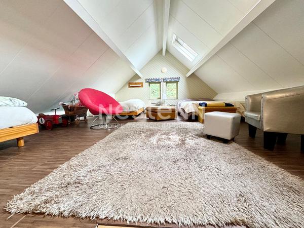 Propriété dans un parc exceptionnel à Bois Guillaume - 5 pièces -160m2 - Bien rare et très bel environnement.