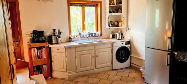 Boisset-et-Gaujac (30140) Jolie maison de 283 m² surface totale avec gite, piscine chauffée et pool-house 41 m² sur 4.387 m² de terrain