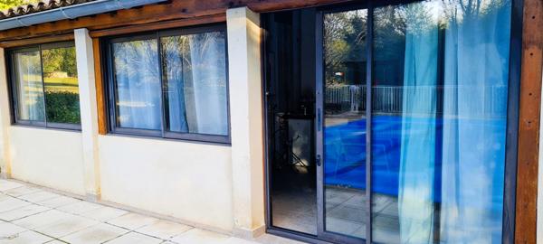 Boisset-et-Gaujac (30140) Jolie maison de 283 m² surface totale avec gite, piscine chauffée et pool-house 41 m² sur 4.387 m² de terrain