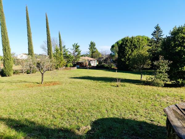 Boisset-et-Gaujac (30140) Jolie maison de 283 m² surface totale avec gite, piscine chauffée et pool-house 41 m² sur 4.387 m² de terrain