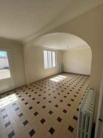 86330 MARTAIZE Location d'une maison F6 à MARTAIZE