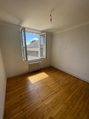 86330 MARTAIZE Location d'une maison F6 à MARTAIZE