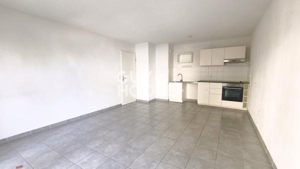 Appartement  2 pièce(s)  45 m2 + Terrasse 13 m2 + PARKING