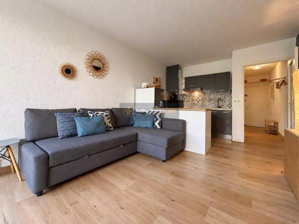 Vente                                                      Appartement
                        
                     1 pièces                      30 m2                     à Saint-Aygulf