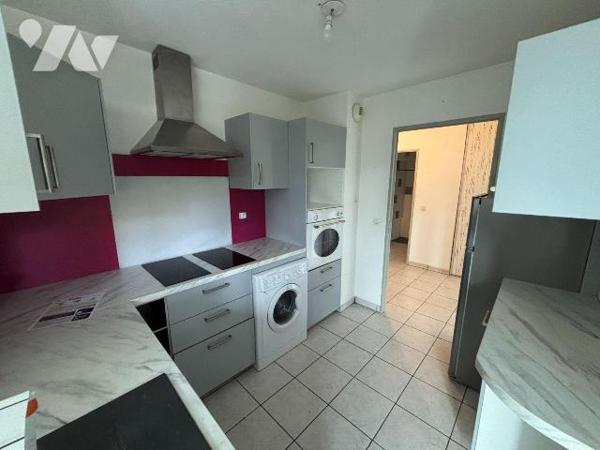 A VENDRE, Gironde, proche BORDEAUX, BLANQUEFORT CENTRE, dans une résidence sécurisée des années...