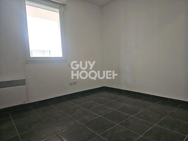 APPARTEMENT T4 DUPLEX 69m² - JARDIN 36m² -GARAGE et PARKING - PROCHE GARE