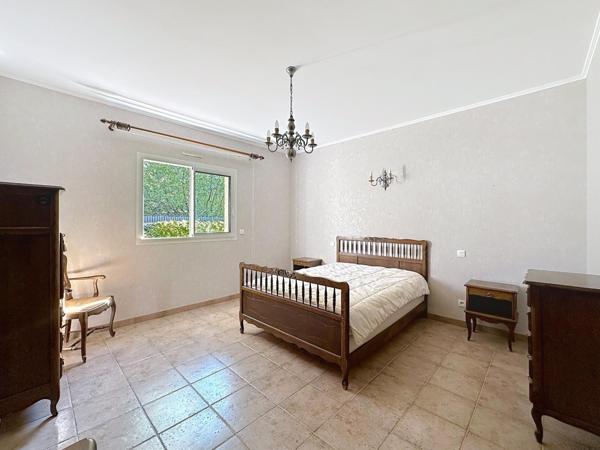 Jolie maison de plus de 150m² - Environnement boisé Montberon