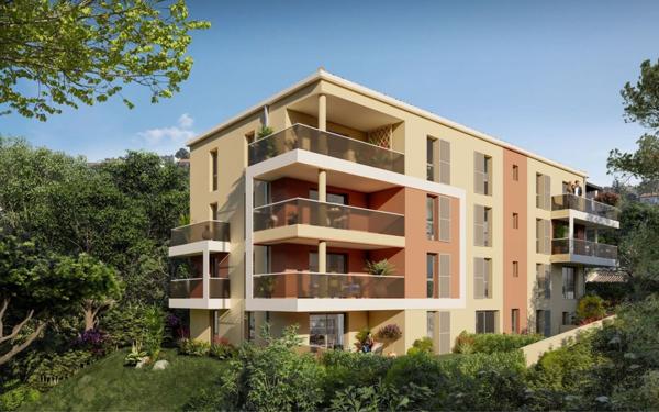 Appartement à vendre    3 pièces • 76,77 m2 Saint-Raphaël
