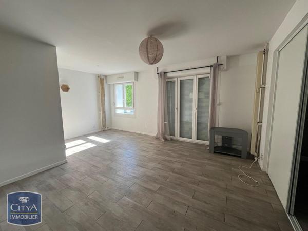 Appartement à louer 2 pièces 45.87m²
