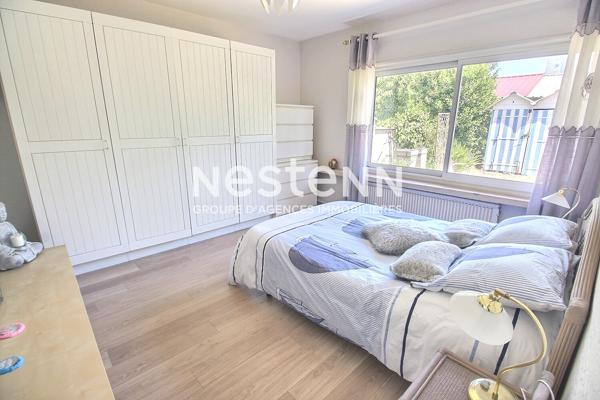 Maison plain-pied rénovée de 140 m²  - Vénissieux Plateau - Maison Venissieux #TRAMWAY T4#ECOLE#SECTEUR RESIDENTIEL