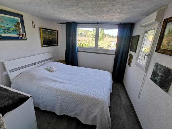 Meyrargues (13650) Villa 7 pièces piscine