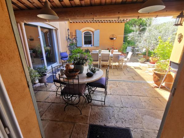 Meyrargues (13650) Villa 7 pièces piscine