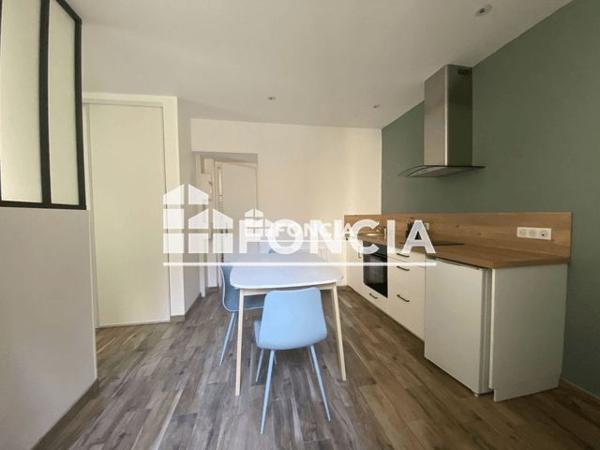 Location Studio 27.01 m² - 11 COUR MINGER Laval 53000