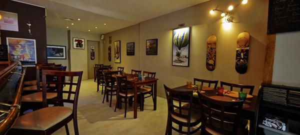 A vendre DOUARNENEZ (29) Bar Restaurant en centre ville.