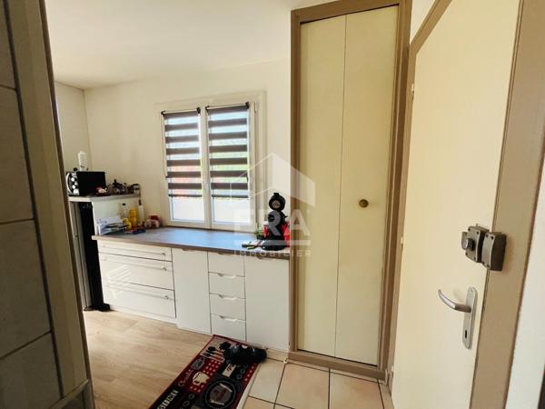 Studio rénové avec garage + parking Valdahon