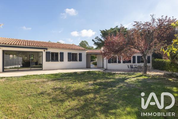 Maison (prestige) à vendre 5 pièces 112 m² Saint-Cannat