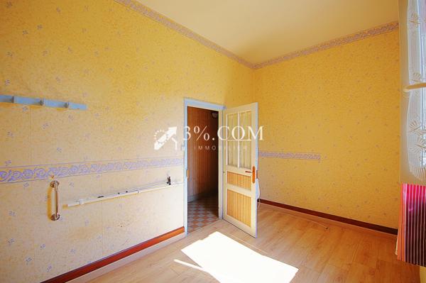 Maison 6 pièce(s) 3 chambre(s) 142 m²