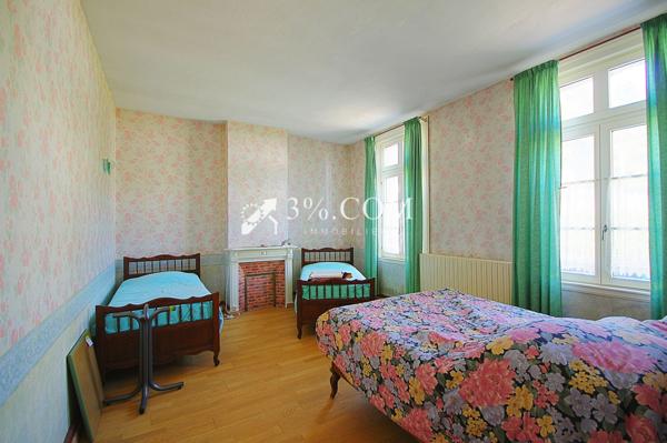 Maison 6 pièce(s) 3 chambre(s) 142 m²