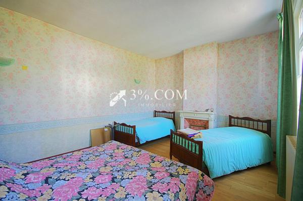 Maison 6 pièce(s) 3 chambre(s) 142 m²