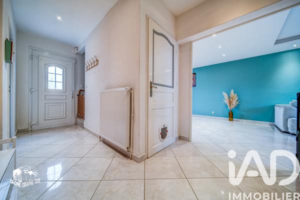 Maison à vendre 5 pièces 110 m² Montois-la-Montagne