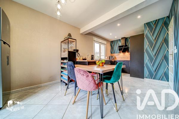Maison à vendre 5 pièces 110 m² Montois-la-Montagne
