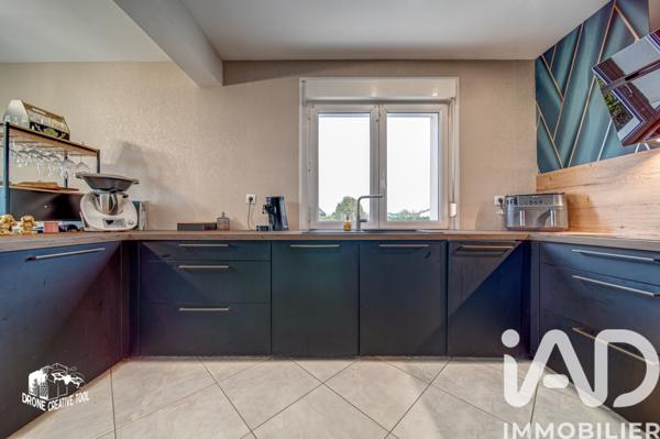 Maison à vendre 5 pièces 110 m² Montois-la-Montagne