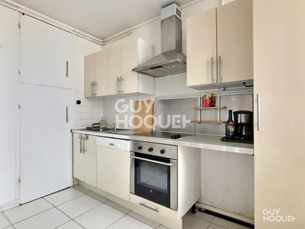 Beau 2 pièces traversant + extérieurs