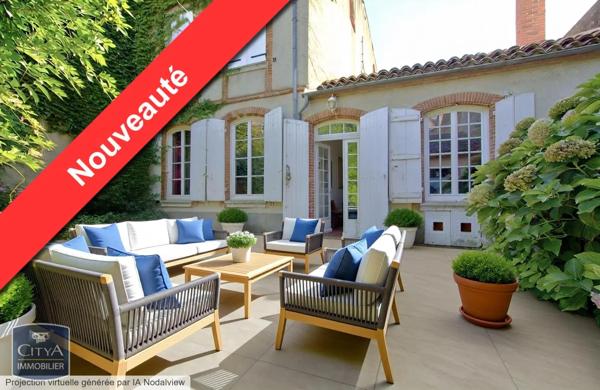 Maison à vendre 8 pièces 240m² Agen (47000)