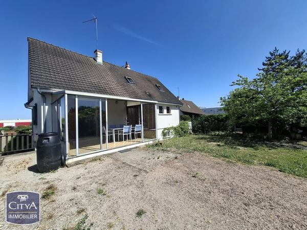 Maison à vendre 5 pièces 119m² Saint-Doulchard (18230)